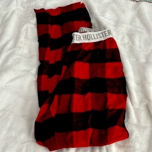 Hollister PJ Pants, Size XS in Women’s, Red and Black